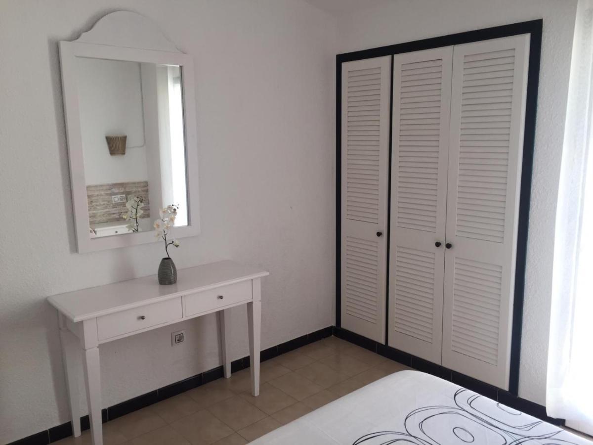 Apartamento 7 Palmeras ซิวตาเดญา ภายนอก รูปภาพ